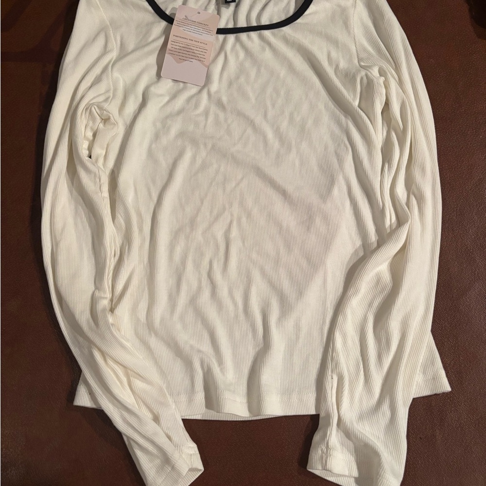Women's Cream Long Sleeve Top